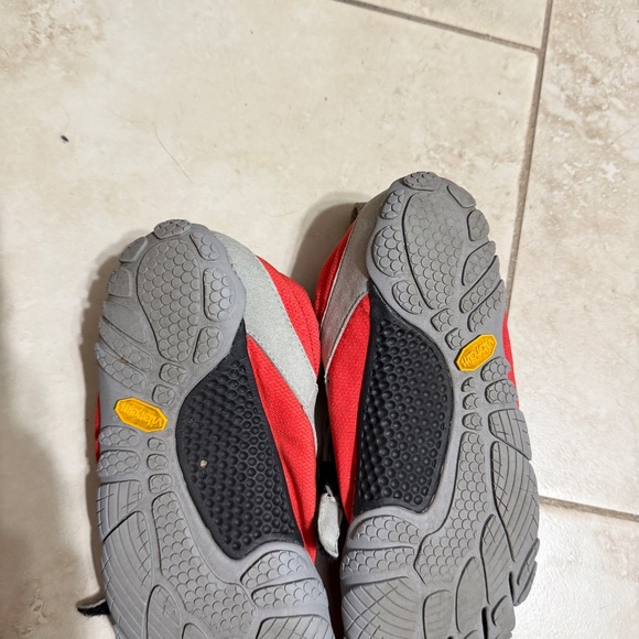 Vibram Five Fingers V-Run Retro Women's Red Gray Barefoot Shoes 37 - Picture 5 of 5